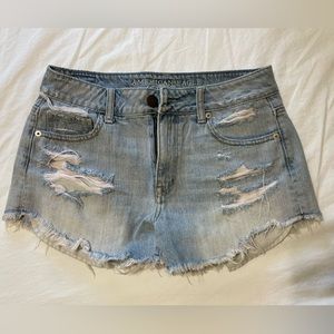 ** NWOT**American Eagle Outfitters Jean Shorts Sz 4
